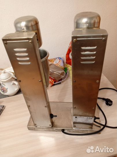 Аппарат миксер для коктейлей