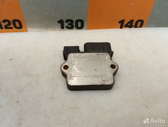 Коммутатор Mitsubishi Montero Sport/Pajero Sport