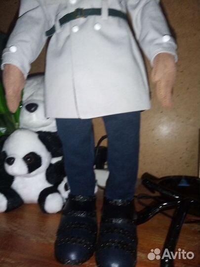 Кукла ручной работы с одеждой