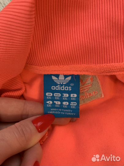 Спортивный костюм adidas