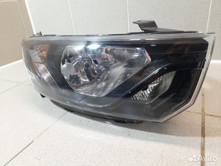 Фара правая LADA Granta