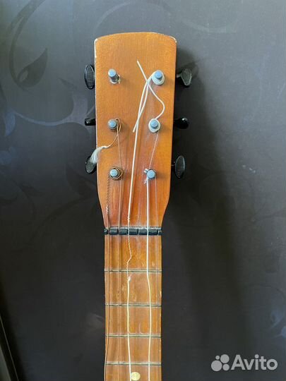 Гитара шестиструнная