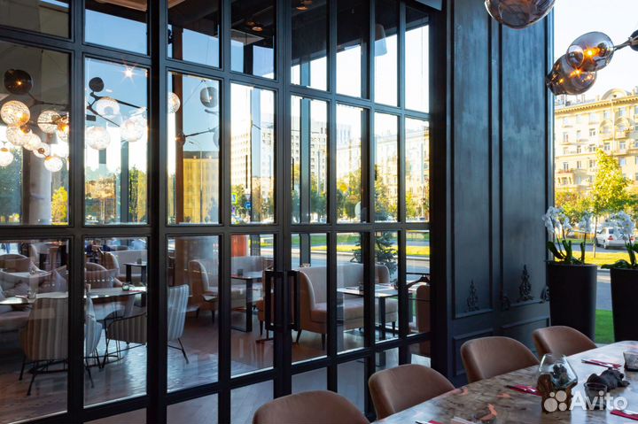 Перегородка с матовым стеклом