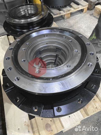 Редуктор хода Hitachi EX200-5lvjap 9150472