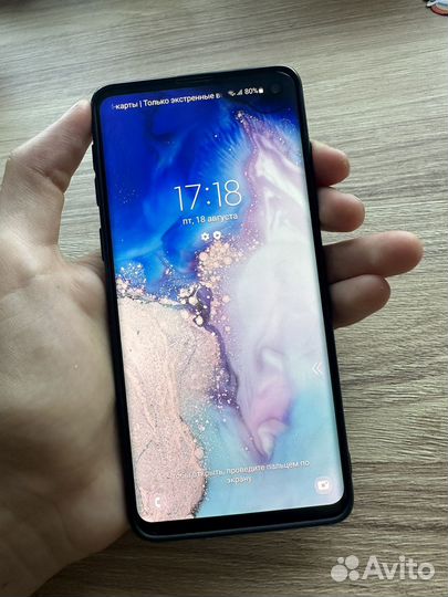 Телефон samsung galaxy s10