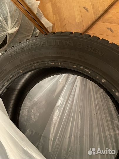 Nokian Tyres Hakkapeliitta 8 SUV 265/50 R20 111T
