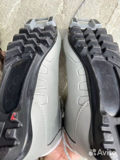 Лыжные ботинки rossignoil 38 р