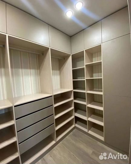 Гардеробная на заказ. Корпусная мебель на заказ