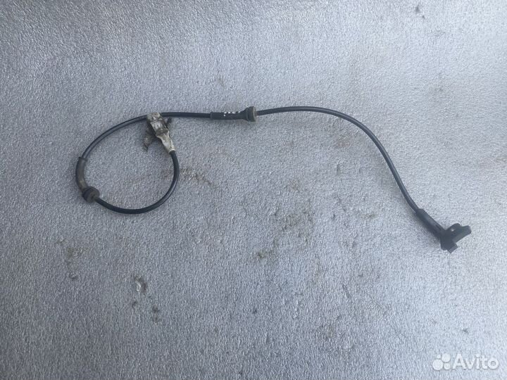 Датчик ABS Citroen C4 Picasso передний