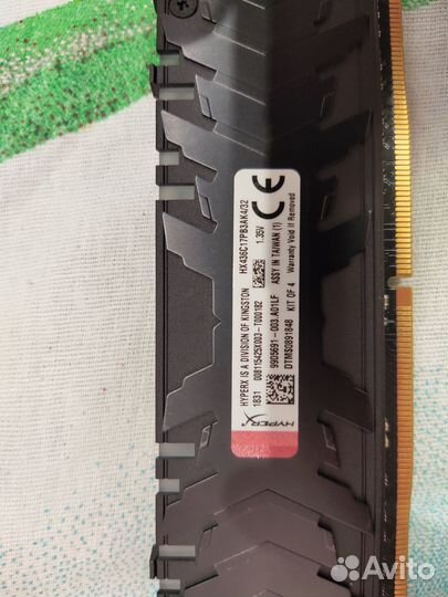 Kingston HyperX Predator RGB HX436C17PB3AK4/32 Gb