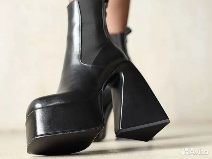 Ботильоны новые
