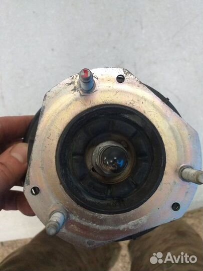 Амортизатор подвески передний правый Ford Eco