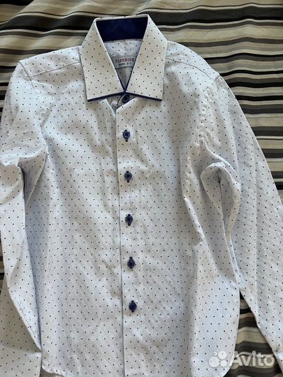 Набор рубашек на мальчика 128 размер как новые