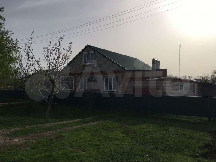 Дом 149 м² на участке 13 сот.