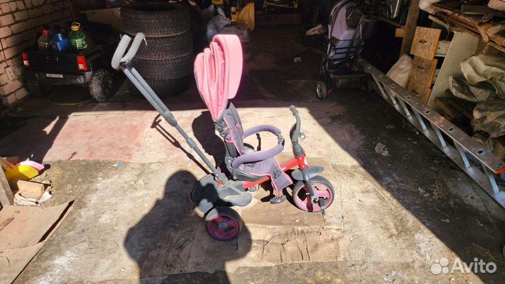 Трехколесный велосипед с родительской ручкой