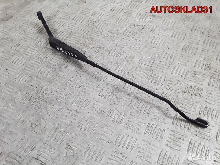 Поводок стеклоочистителя правый Opel Vectra B