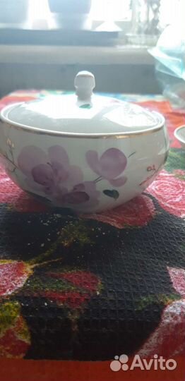 Фарфоровая сахарница весна