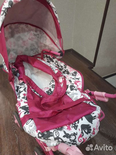 Кукольная коляска