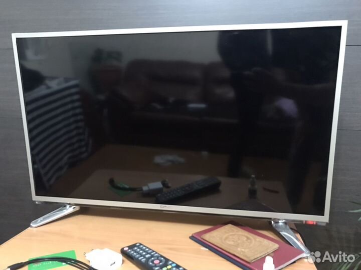 2 телевизора