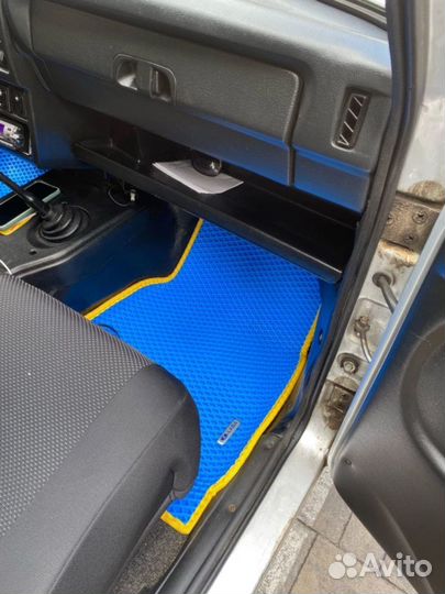 Автоковрики Ева