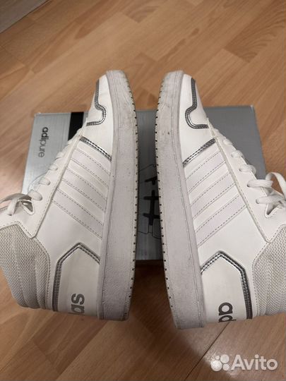 Кроссовки женские adidas 38 размер