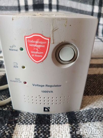 Стабилизатор напряжения 1000va
