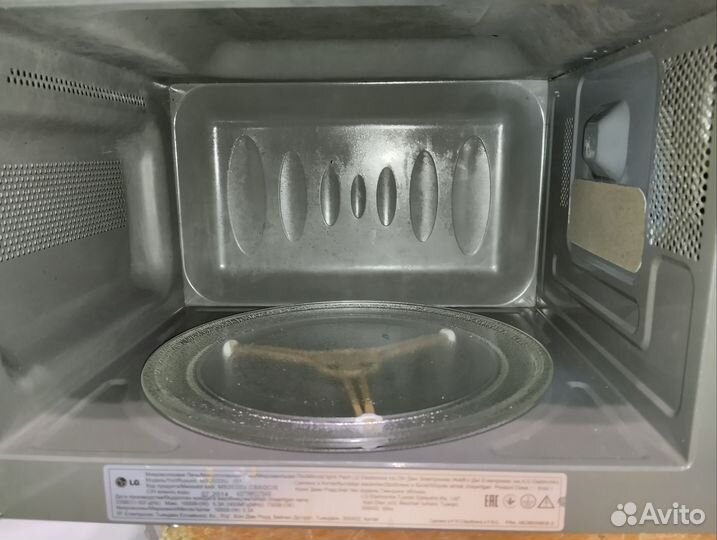 Микроволновая печь LG