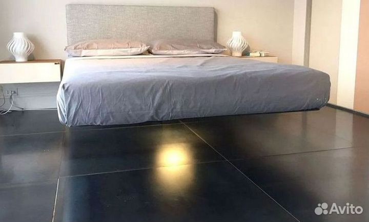 Кровать парящая двуспальная мягкая