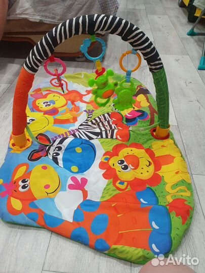 Развивающий коврик