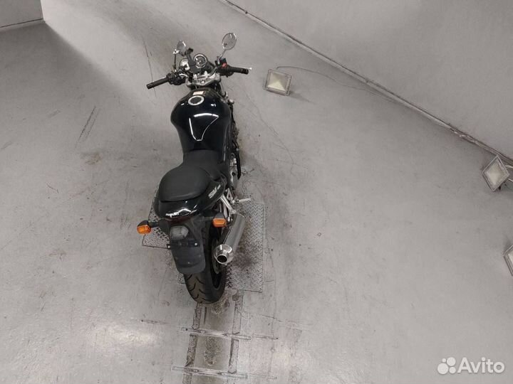 Suzuki SV400 047669