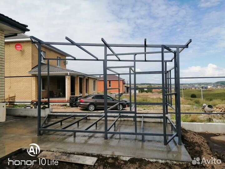 Металлокаркас лестницы