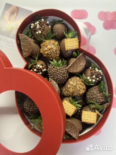 Клубника в шоколаде к 8 марта