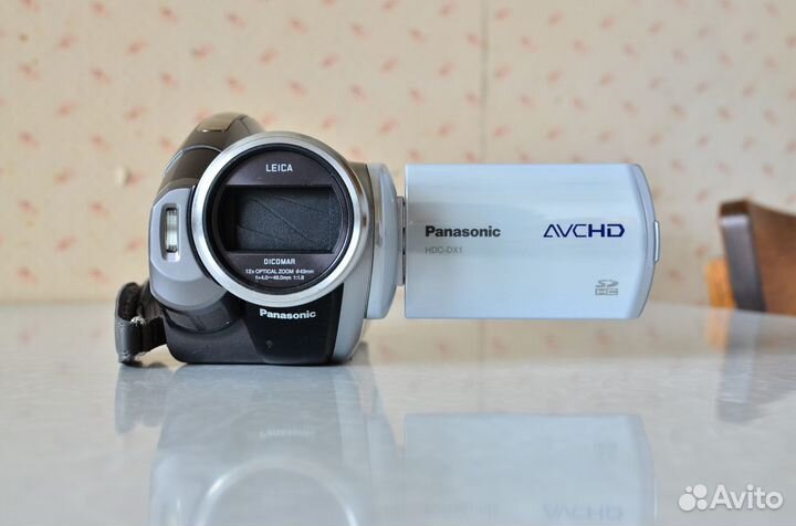 Продам Full HD видеокамеру Panasonic DX-1