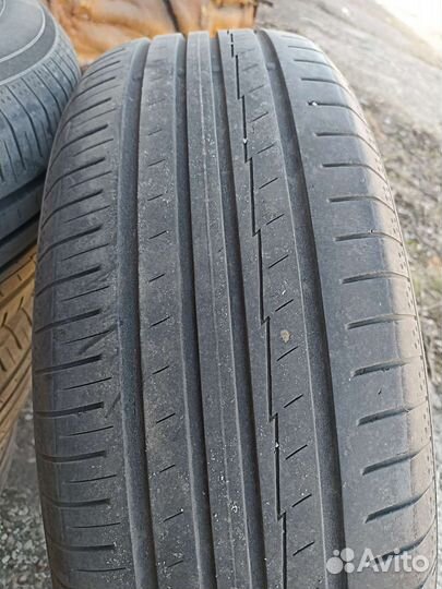 Yokohama BluEarth-A AE-50 215/65 R17