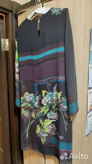 Платье женское праздничное 44