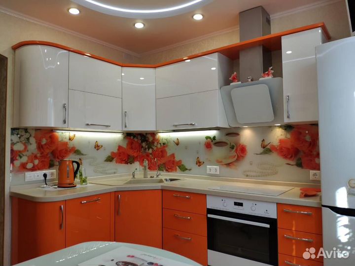 Кухня угловая на заказ