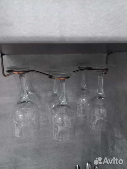 Держатель для фужеров