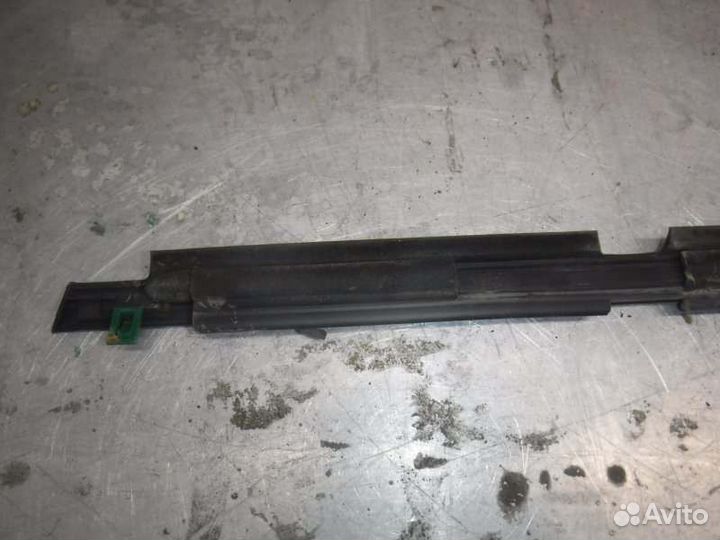 Накладка двери задняя левая Toyota Lc Prado 120