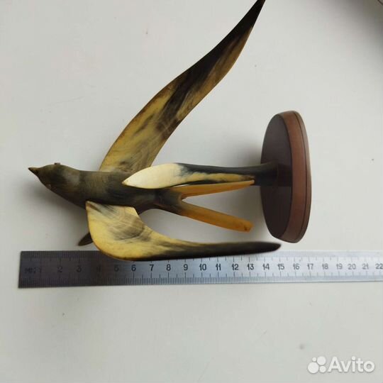 Фигурка статуэтка Ласточка из кости/рога СССР