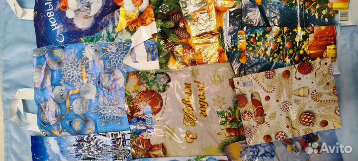 Пакеты новогодние подарочные