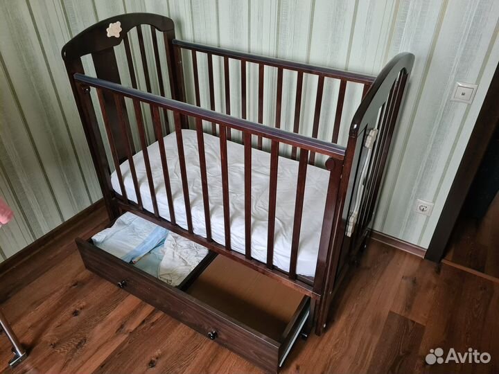 Детская кровать + матрас