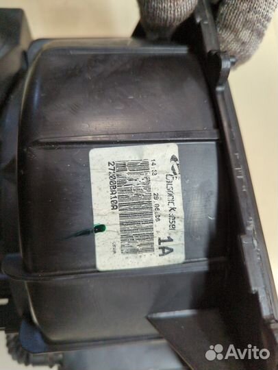 Двигатель отопителя Nissan Primera P12