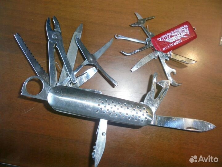 Многопредметные складные ножи Европа