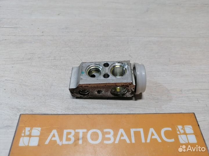 Клапан кондиционера Kia Ceed 2 Киа Сид 2