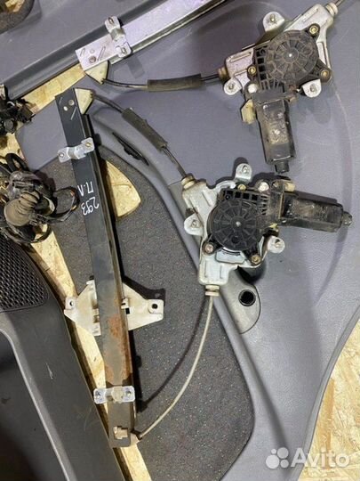 Комплект электростеклоподъемников Hyundai Accent