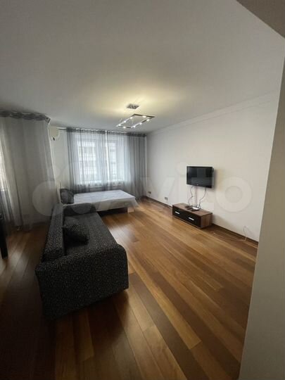 1-к. квартира, 42 м², 3/18 эт.