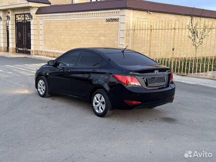 Hyundai Solaris 1.6 AT, 2015, 108 500 км