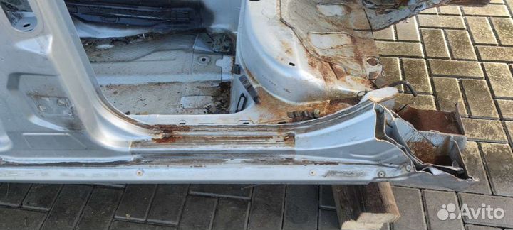 Порог левый Audi A6 C5 (S6,RS6) 1997