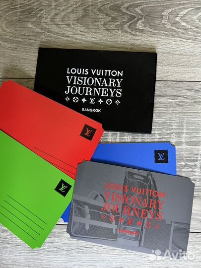 Louis vuitton открытки с уникальной выставки