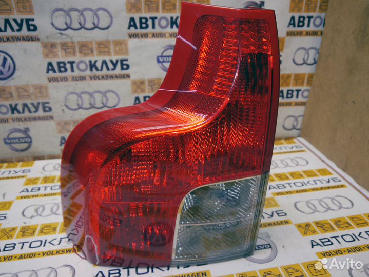 Фонарь задний левый Вольво XC90 дефект
